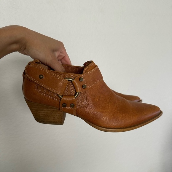 Dingo Kickback Women’s Ankle Boots 8.5 - Picture 4 of 10